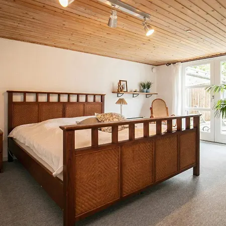 6 Person Holiday In Bl Vand Blavand